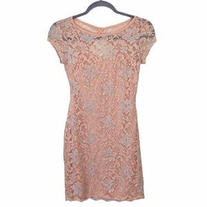 Almost Famous Lace Dress Women's Pink Gray Lace Cap Sleeves Bodycon Size Medium